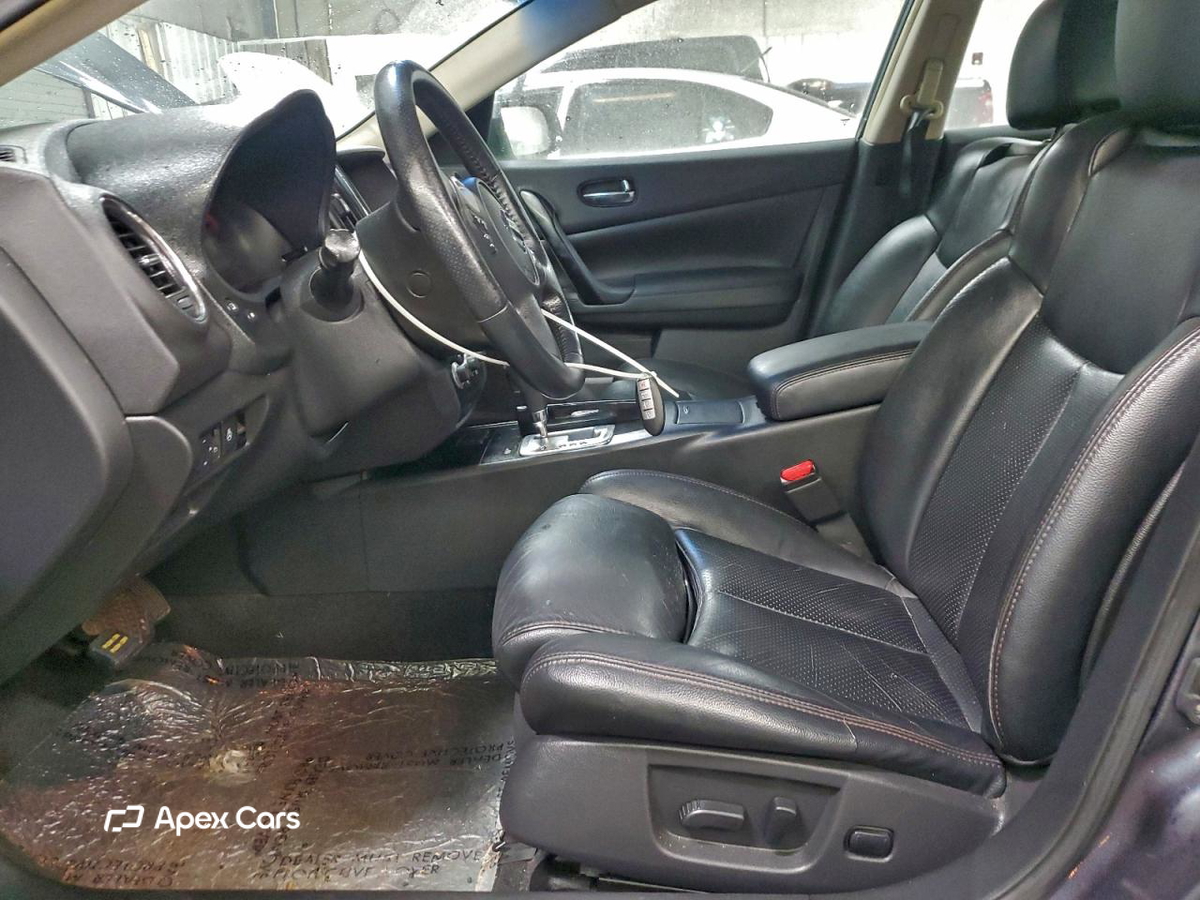 Nissan Maxima 2011