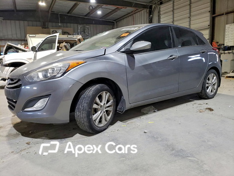 Hyundai Elantra 2013 - Image 1 of 13
