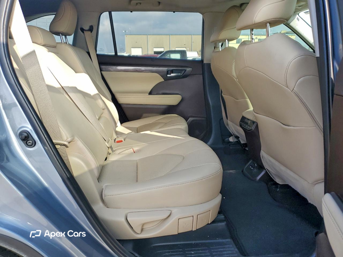 Toyota Highlander 2020