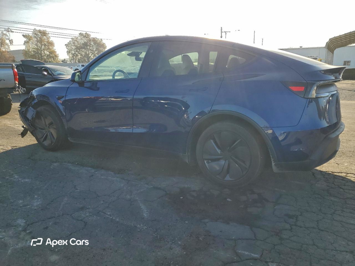Tesla Model Y 2026