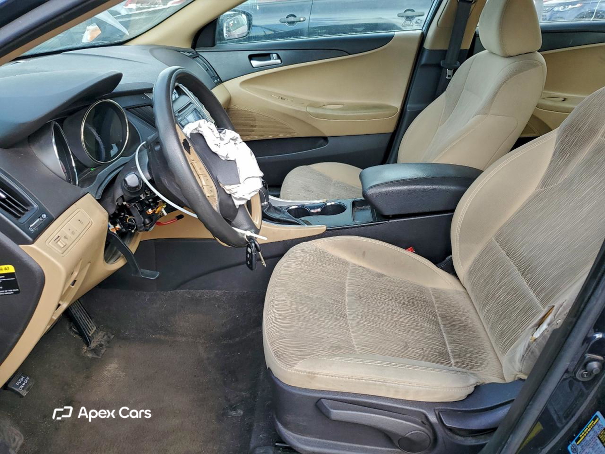 Hyundai Sonata 2013