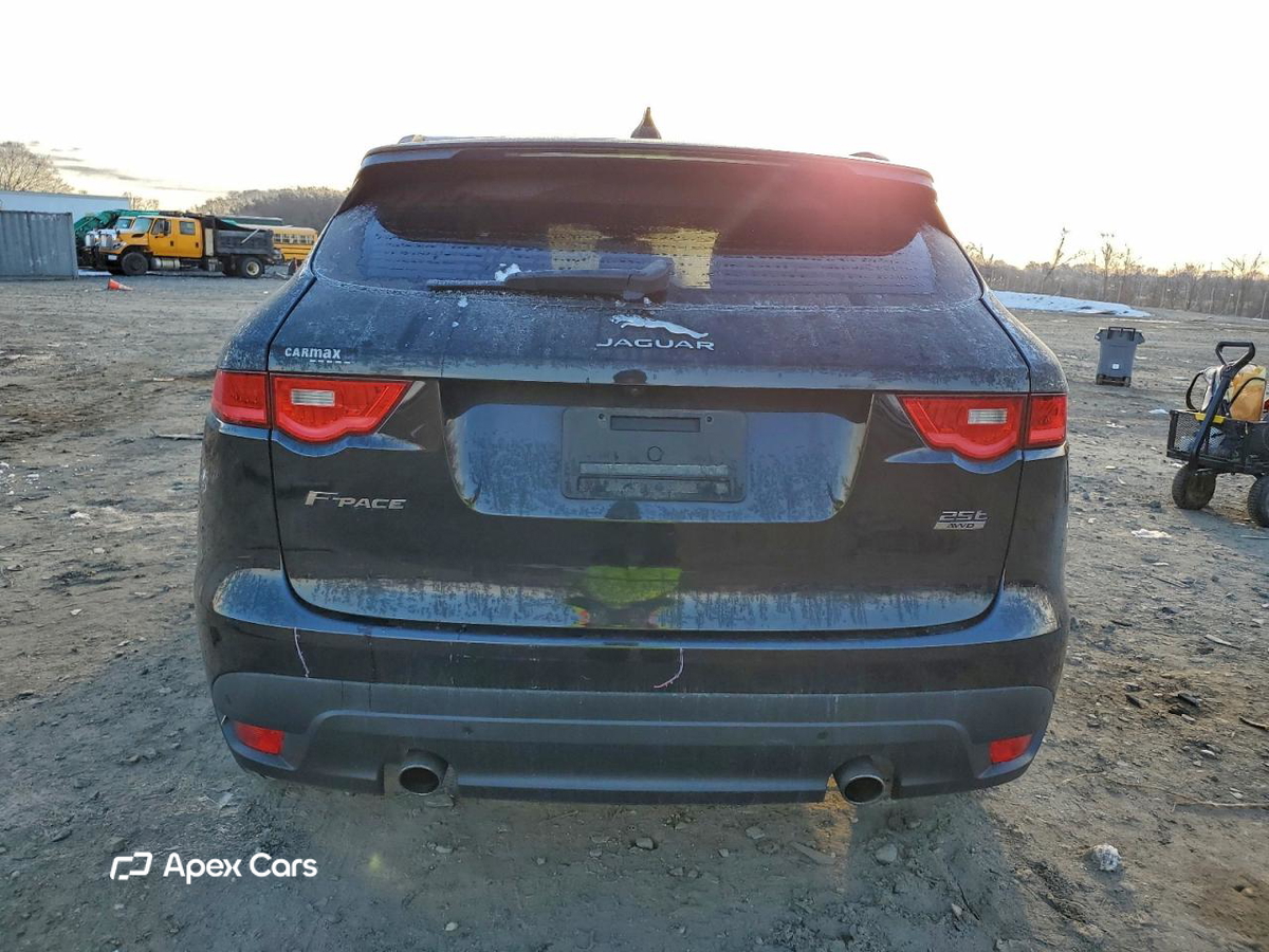 Jaguar F-Pace 2018