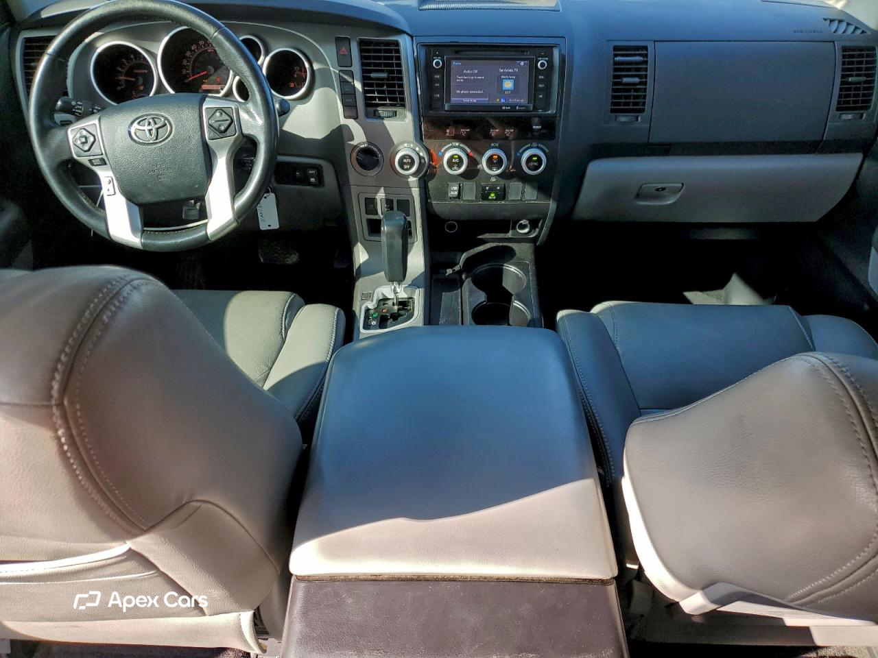 Toyota Sequoia 2014