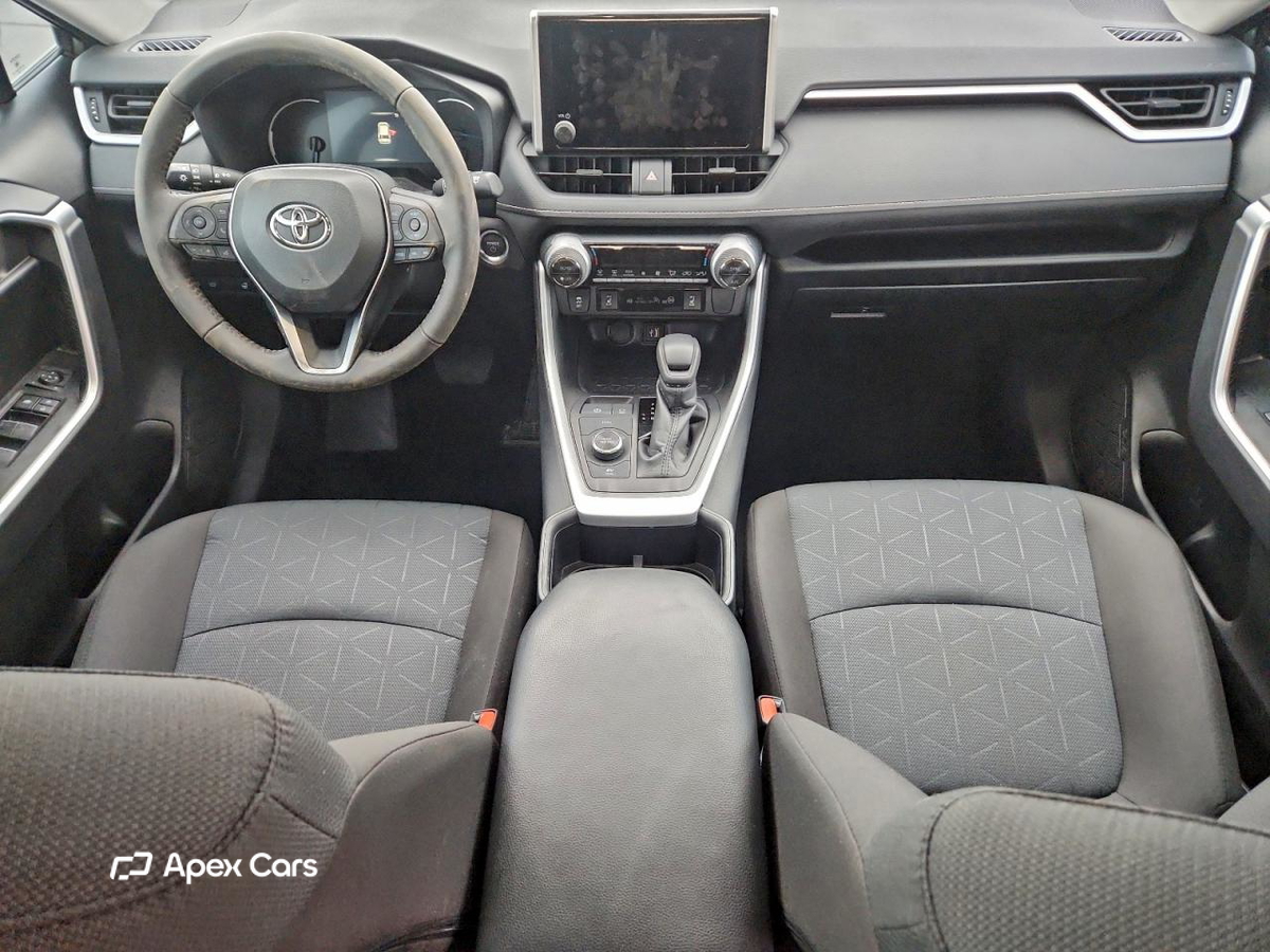 Toyota RAV 4 2025