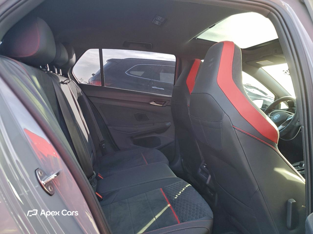 Volkswagen GTI 2025