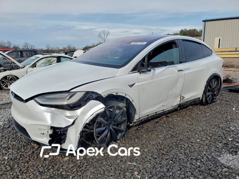 Tesla Model X 2019 - Image 1 of 14