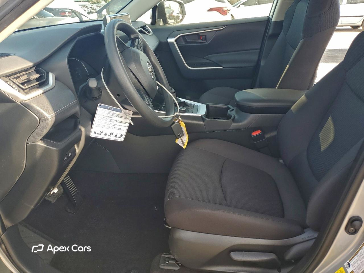Toyota RAV 4 2025