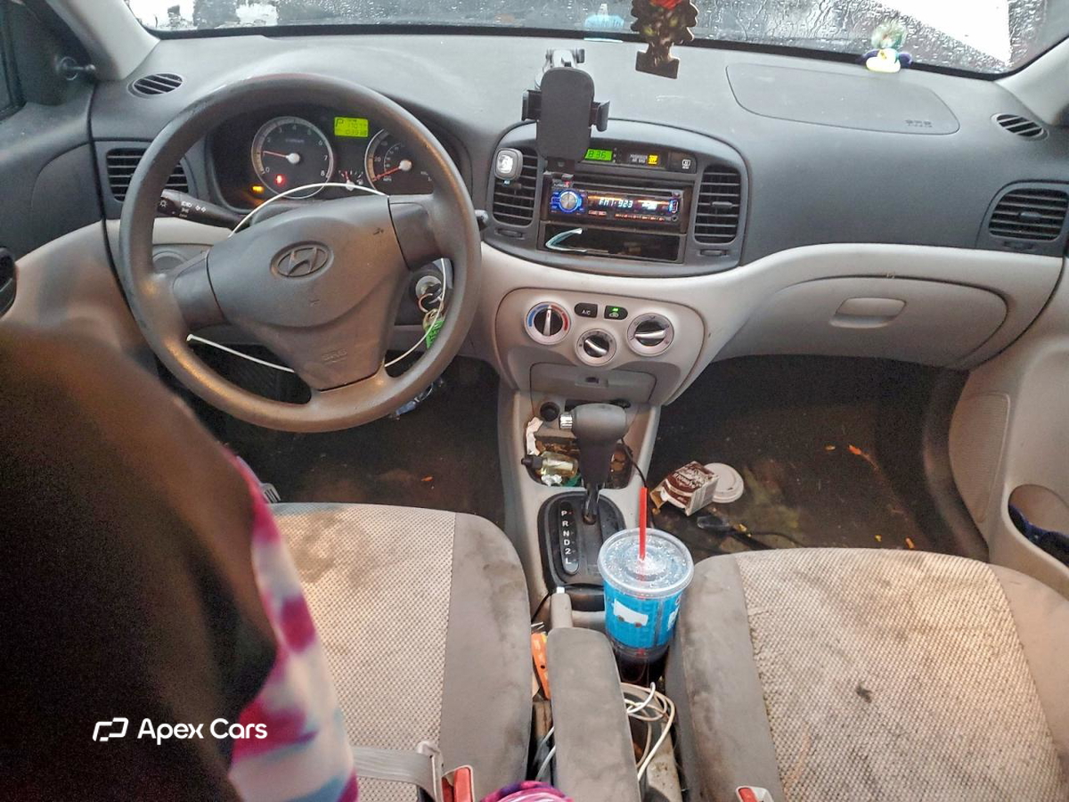 Hyundai Accent 2009