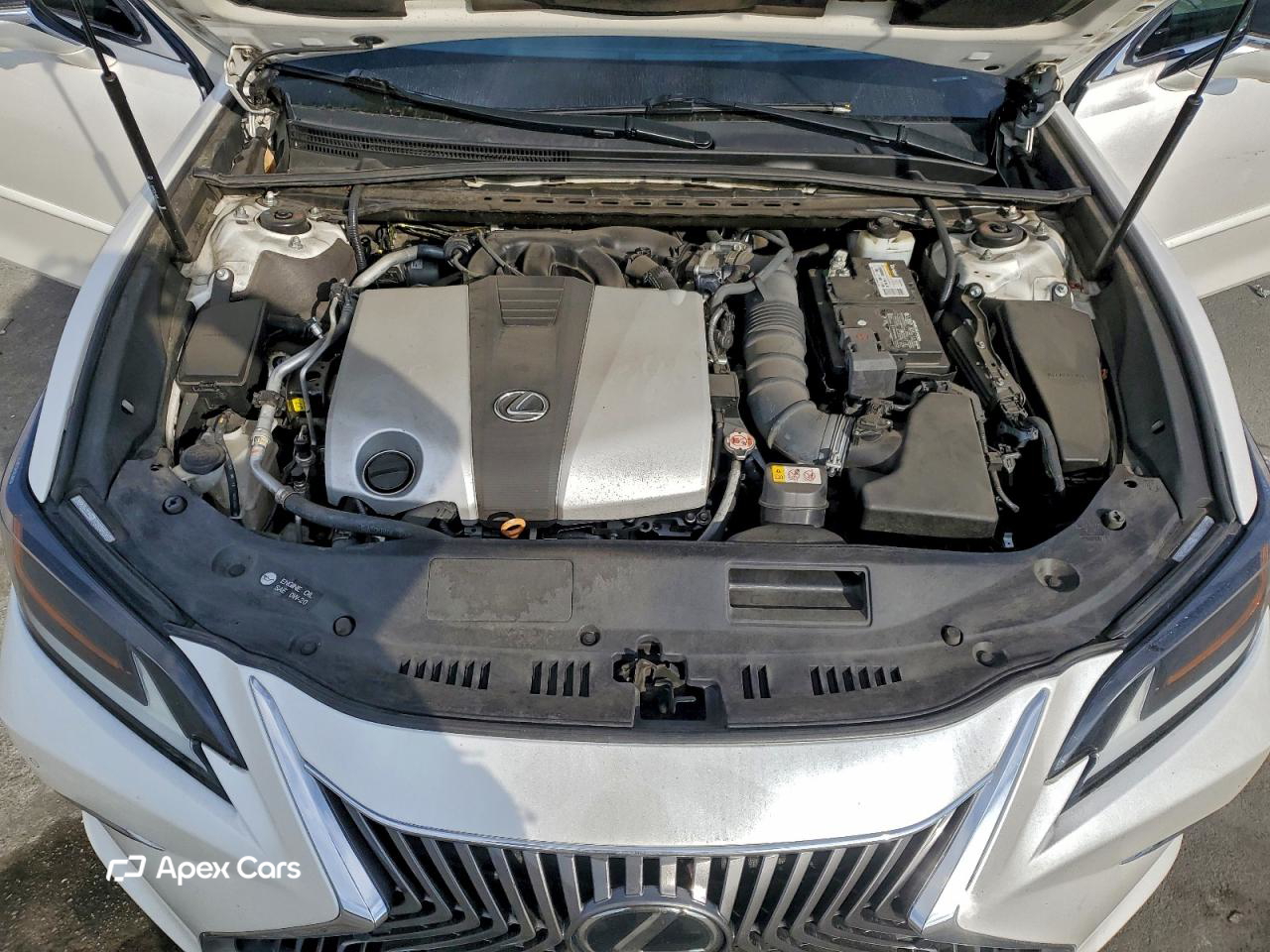 Lexus ES 2019