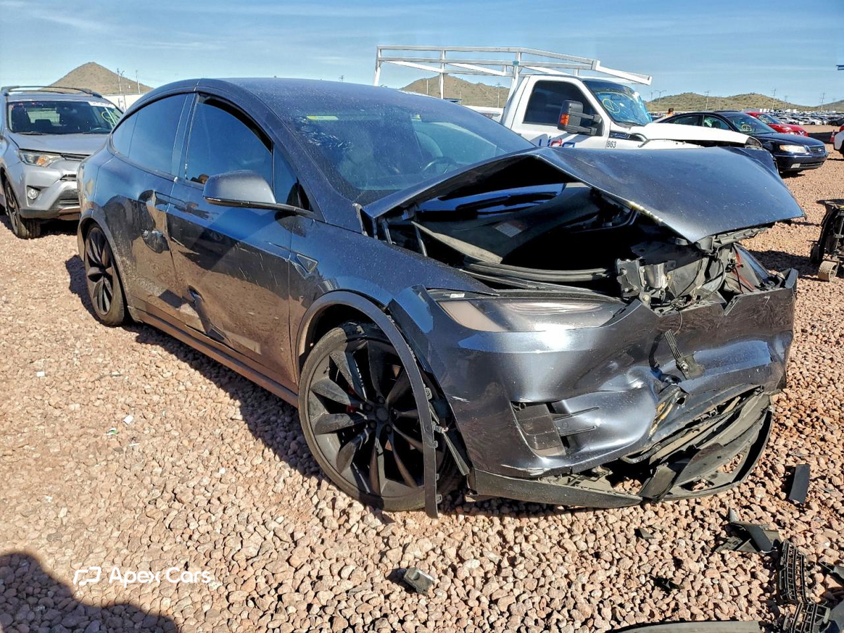 Tesla Model X 2016