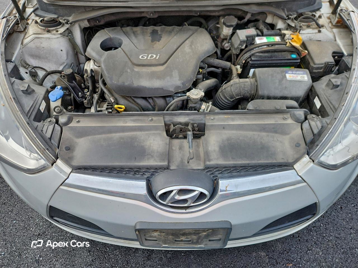 Hyundai Veloster 2016