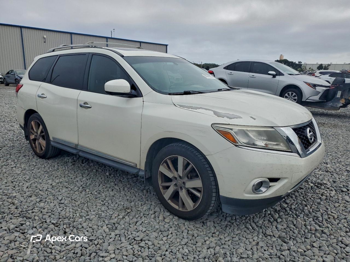 Nissan Pathfinder 2016