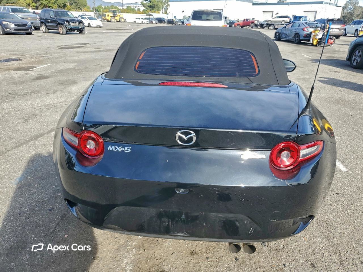 Mazda MX-5 2024