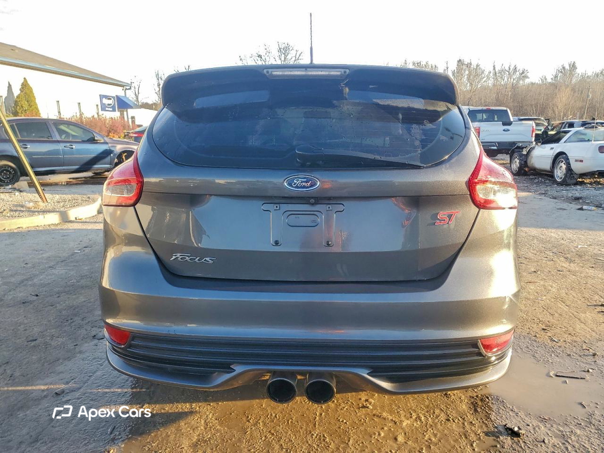 Ford Focus 2016
