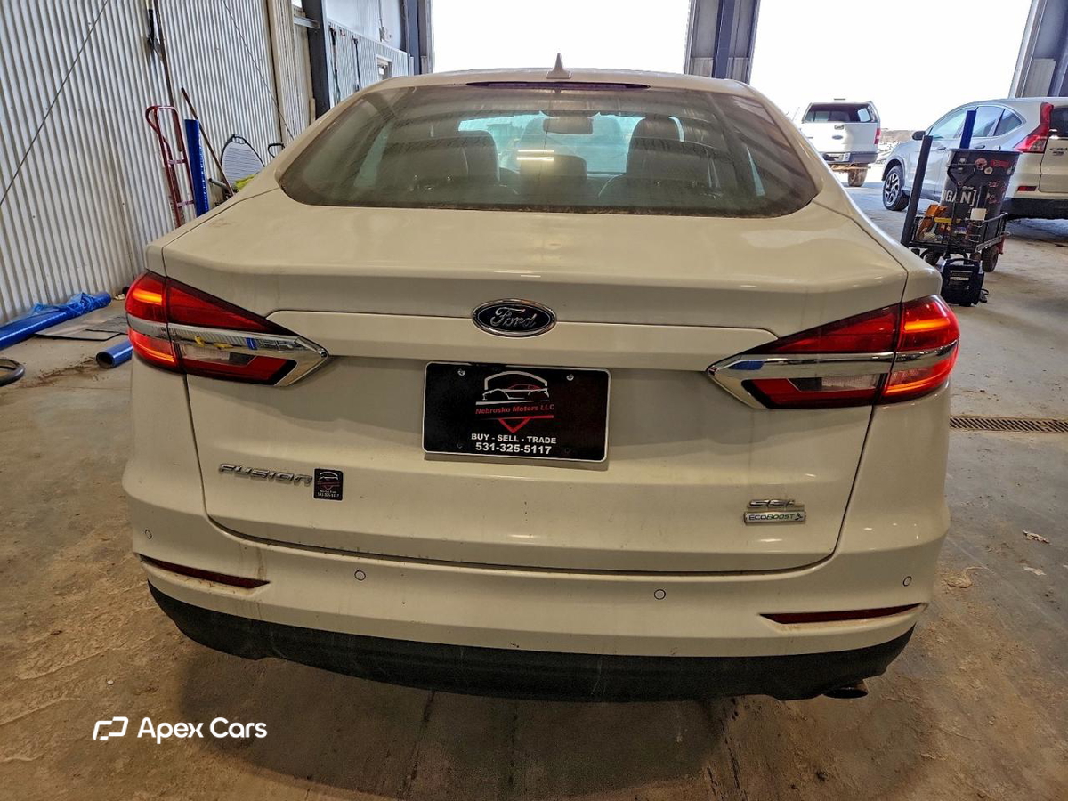 Ford Fusion 2020