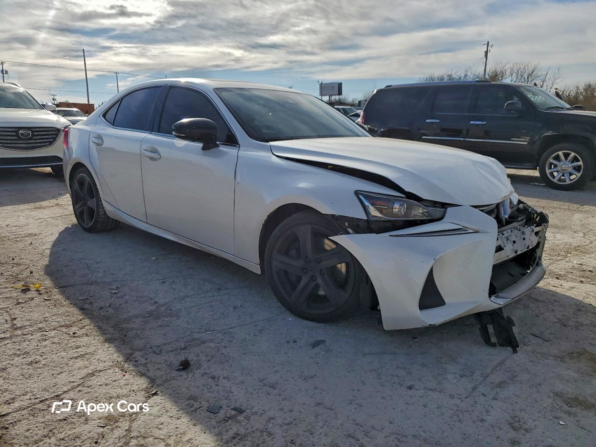 Lexus IS 2017