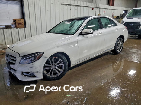Mercedes-Benz  2015 - Image 1 of 13