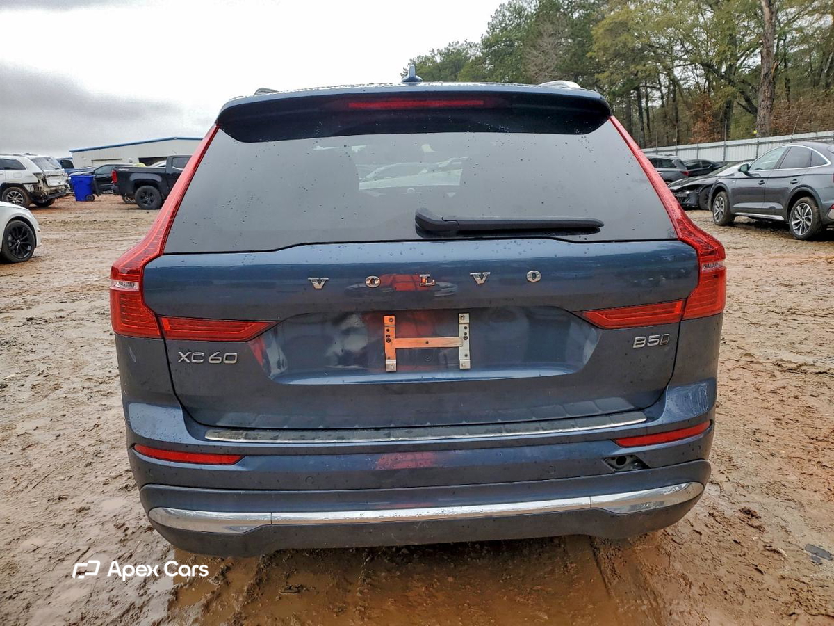 Volvo XC60 2022
