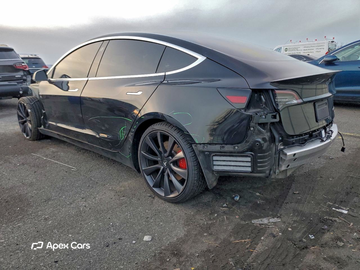 Tesla Model 3 2020