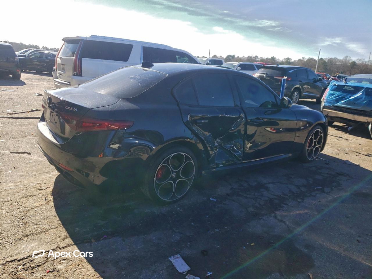 Alfa Romeo Giulia 2023