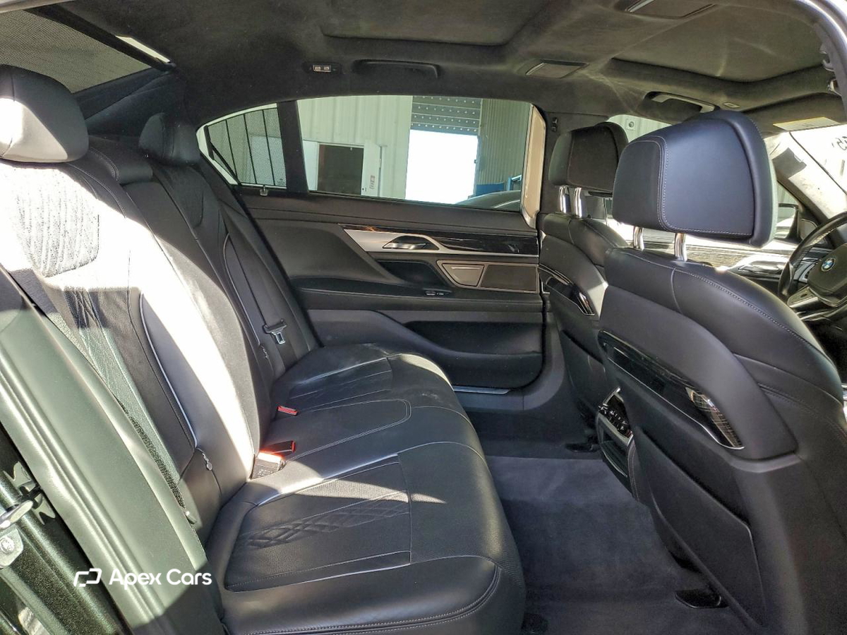 BMW Series 7 2017