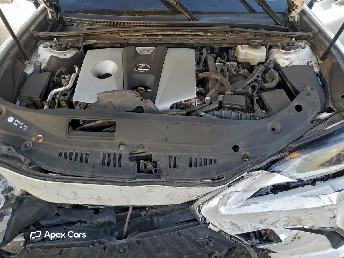 Lexus ES 2019