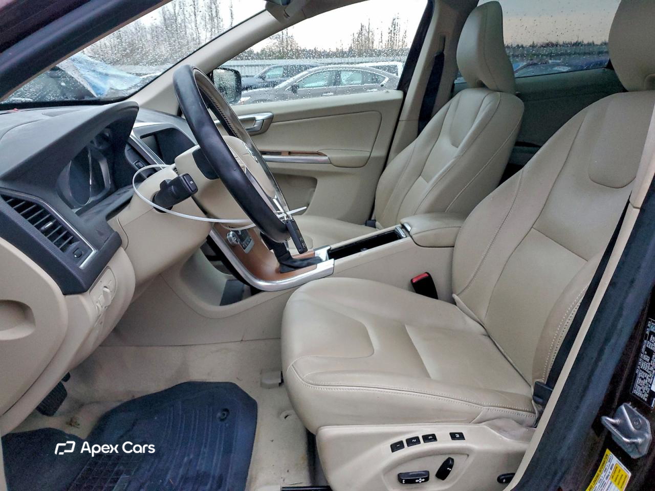 Volvo XC60 2015