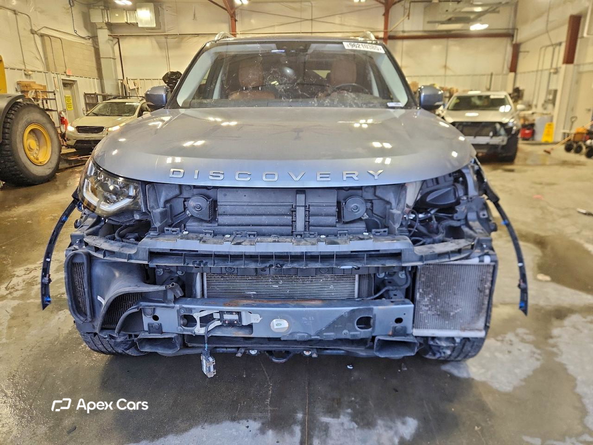 Land Rover Discovery 2020