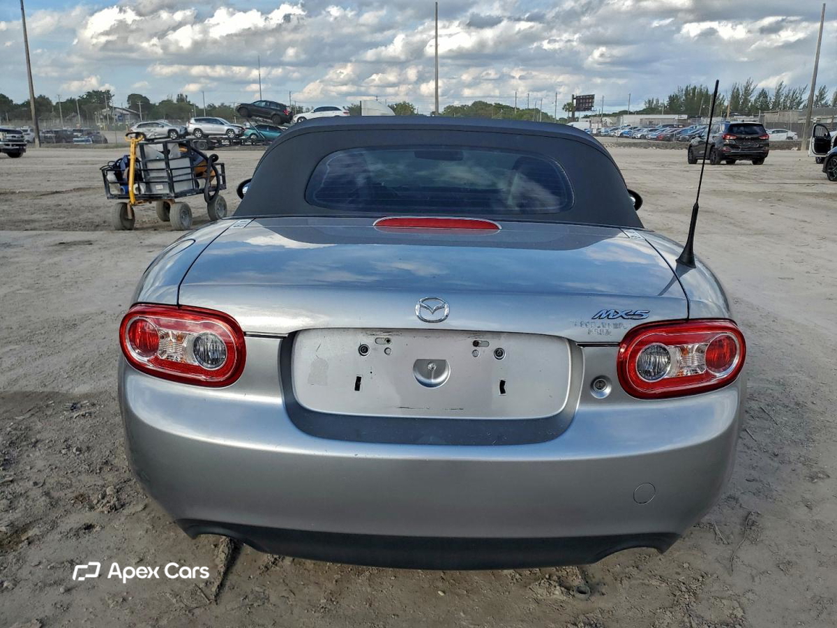 Mazda MX-5 2012