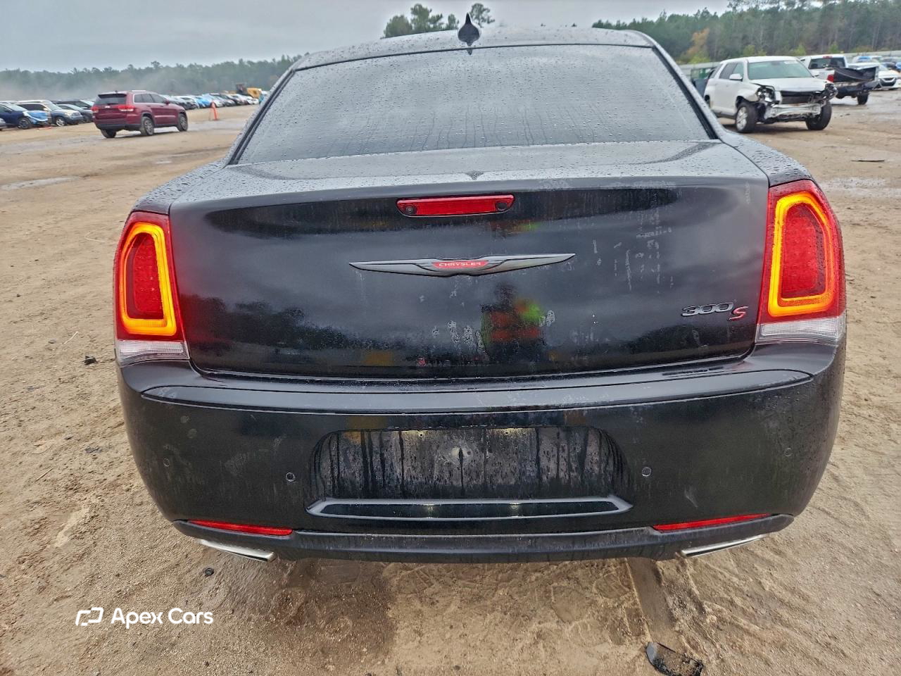 Chrysler 300 2022