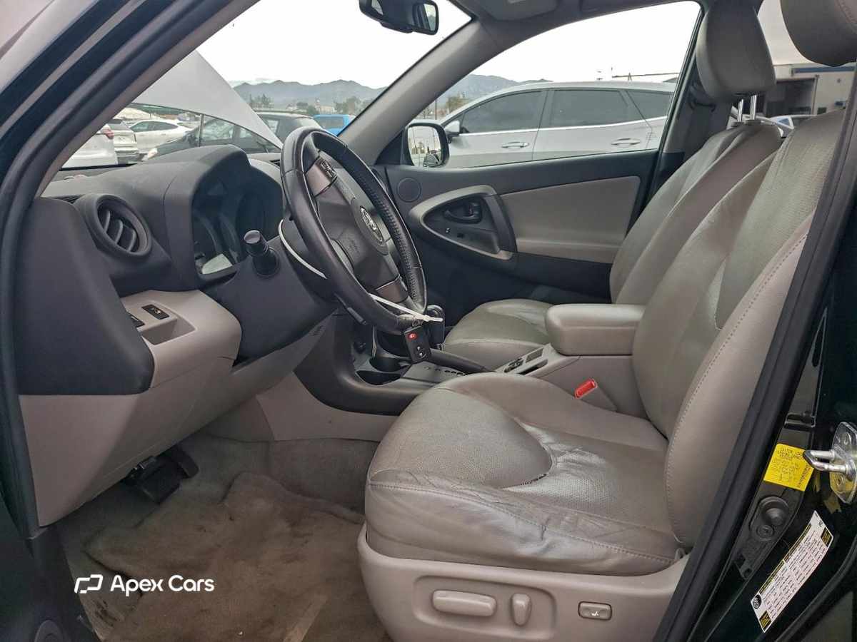 Toyota RAV 4 2011