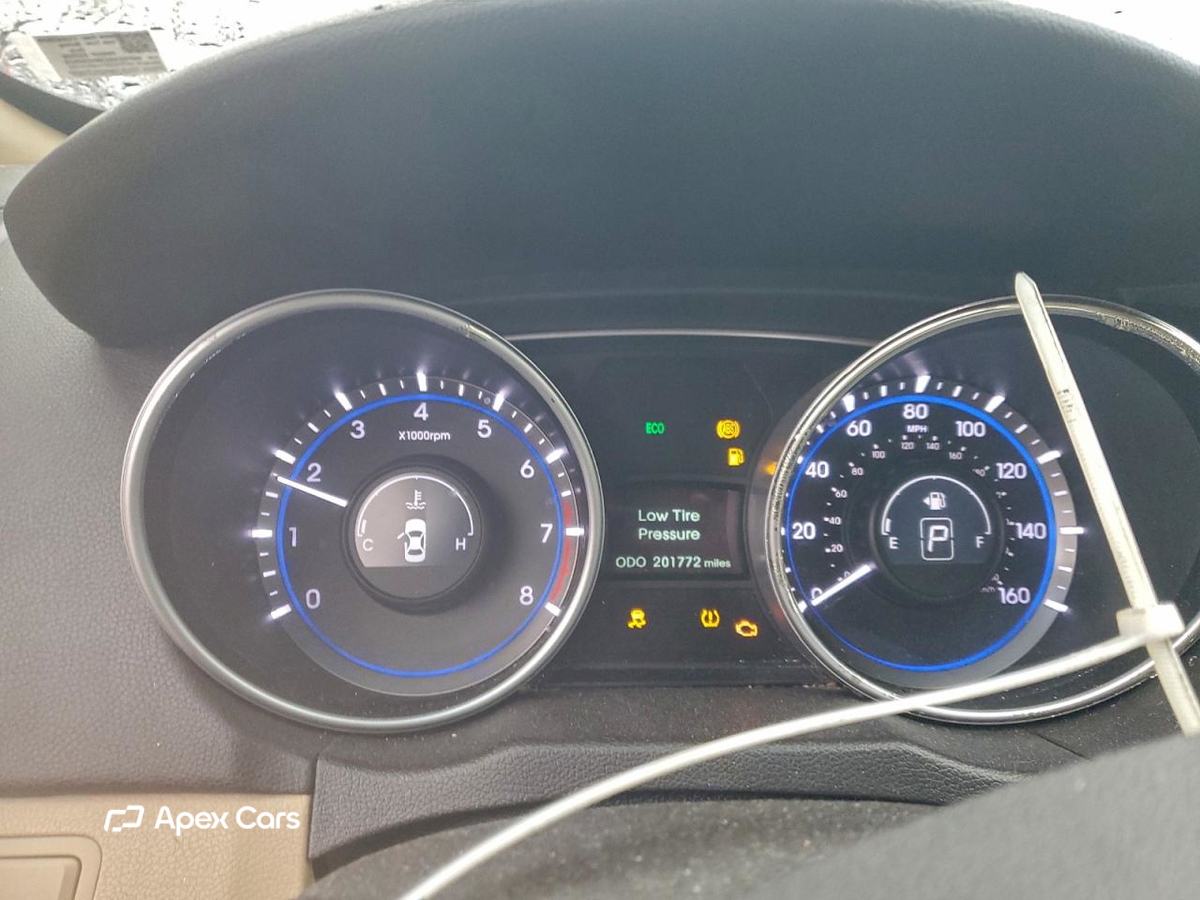 Hyundai Sonata 2011