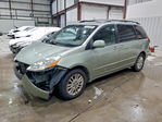 Toyota Sienna 2010