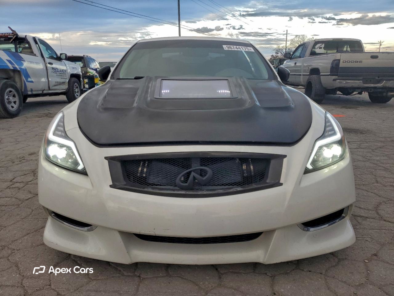 Infiniti G 2013
