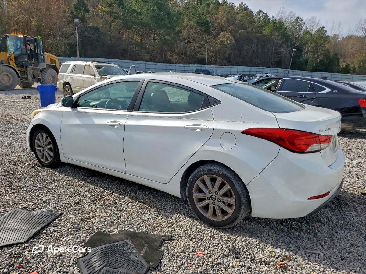 Hyundai Elantra 2016