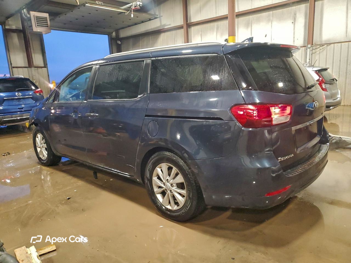 Kia Sedona 2015