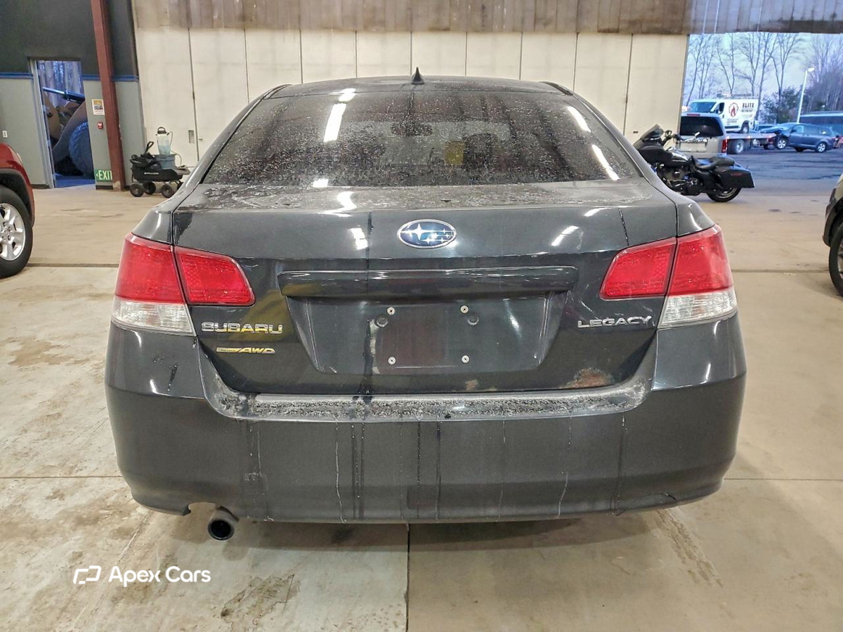 Subaru Legacy 2011