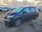 Toyota Sienna 2013