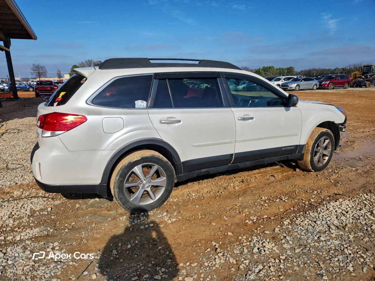 Subaru Outback 2014