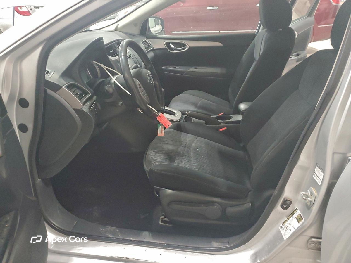 Nissan Sentra 2015