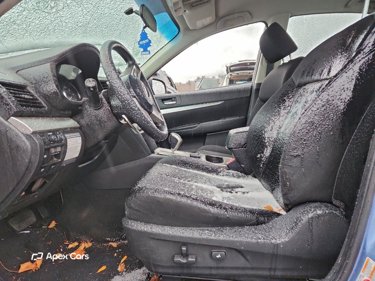 Subaru Legacy 2011