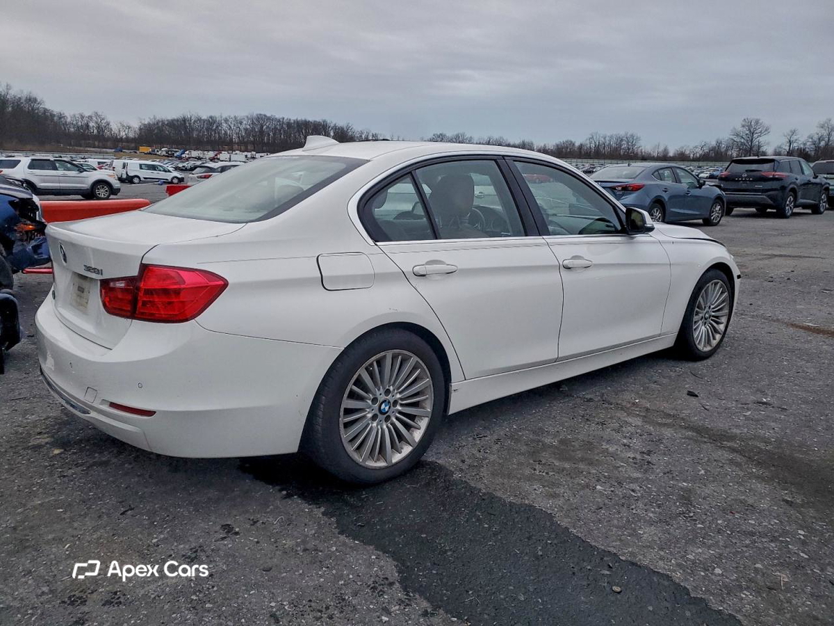 BMW Series 3 2013