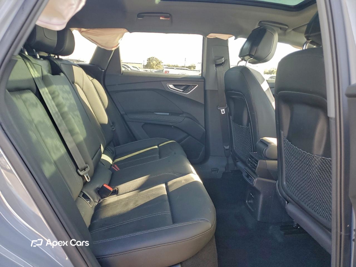 Audi Q4 e-tron 2025