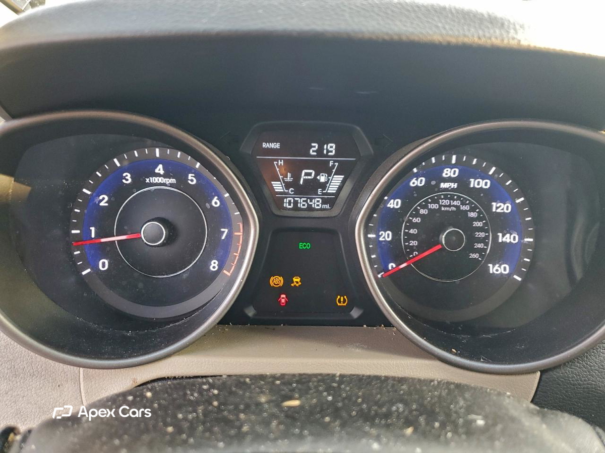 Hyundai Elantra 2016