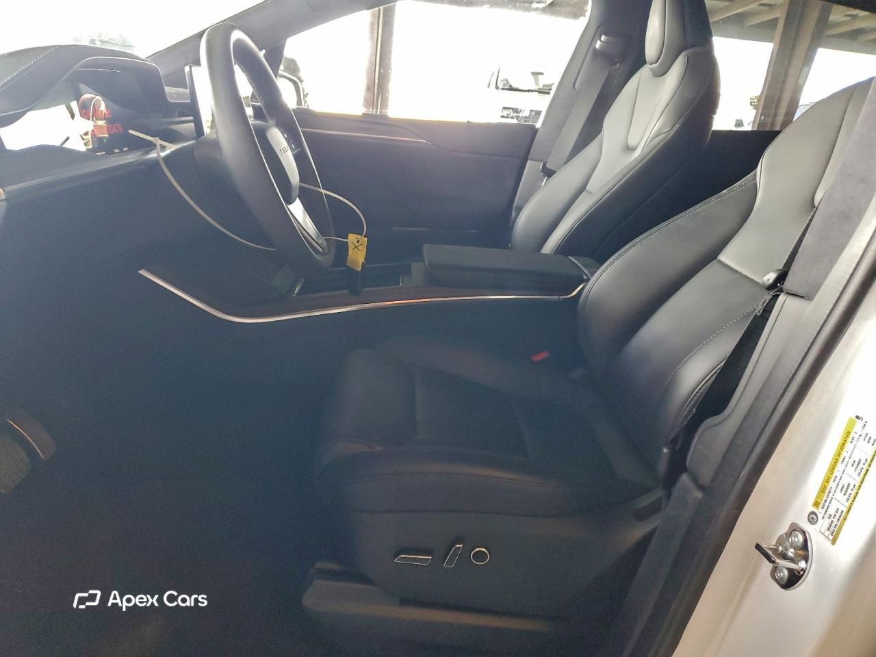 Tesla Model X 2023