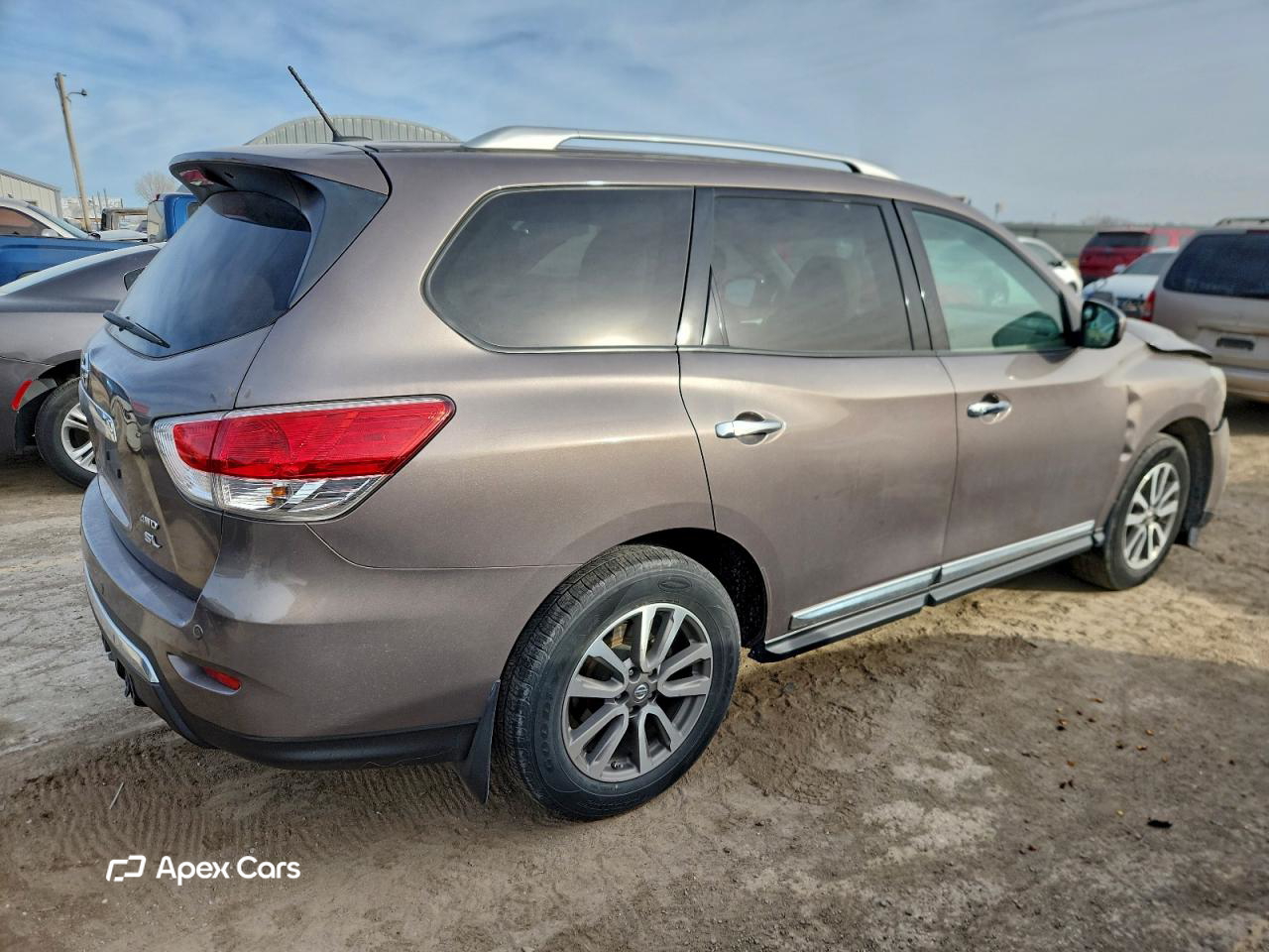 Nissan Pathfinder 2014