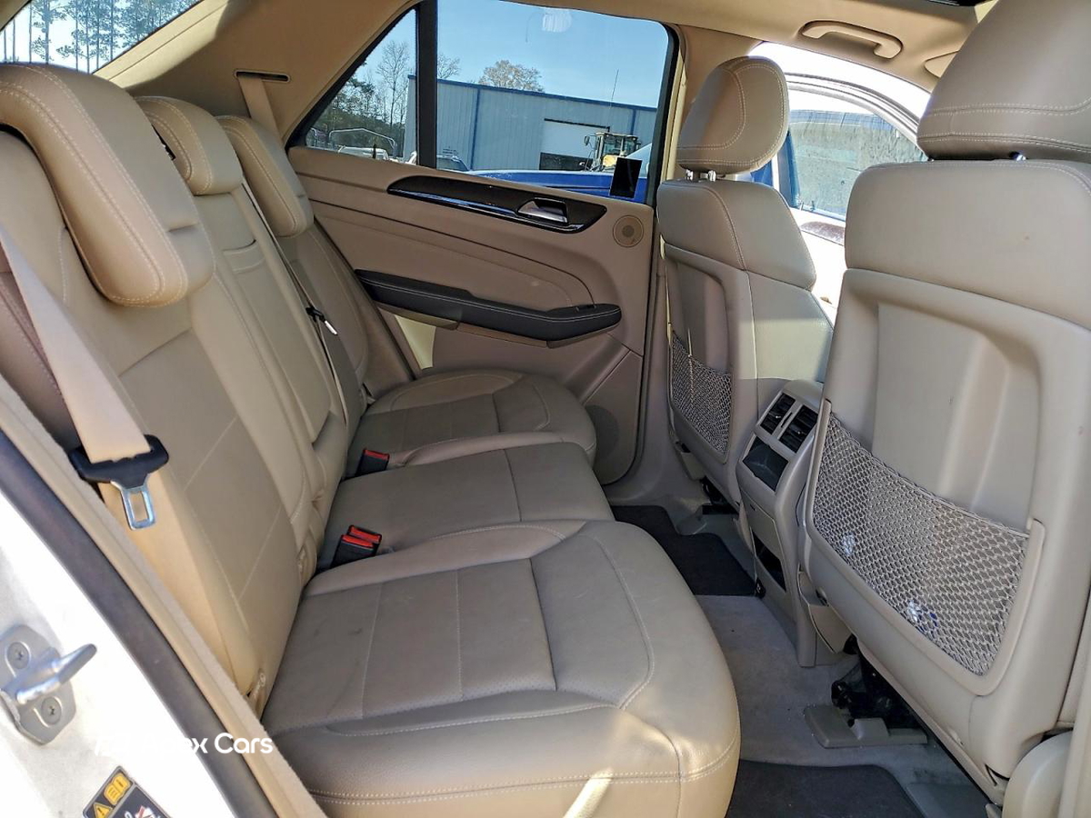 Mercedes-Benz  2015