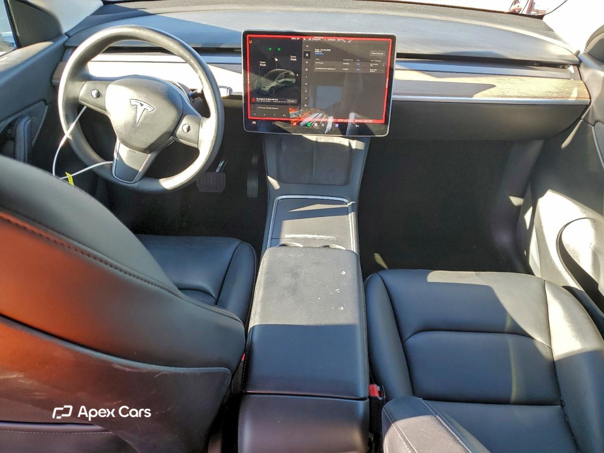 Tesla Model Y 2021