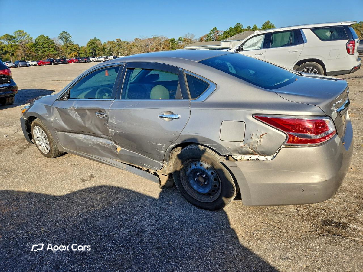 Nissan Altima 2015
