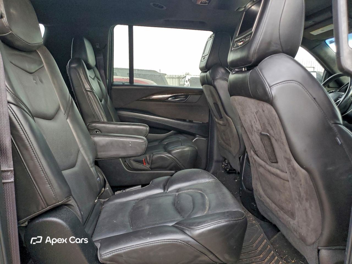 Cadillac Escalade 2016